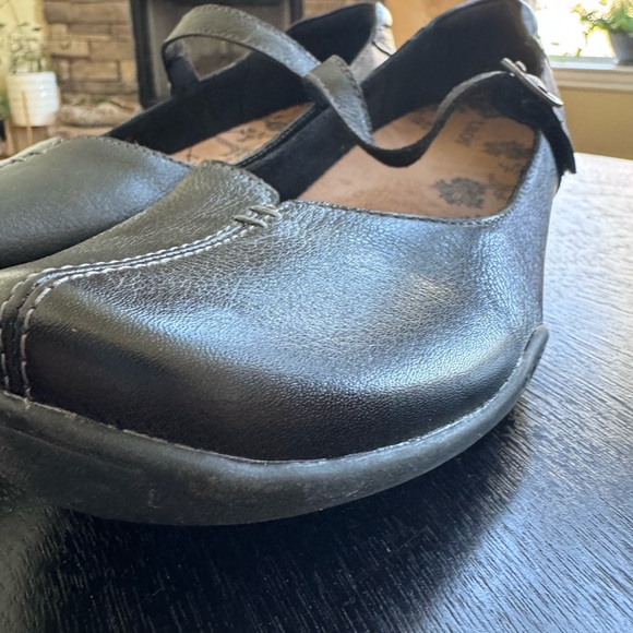 Taos Footwear Black Mary Jane Strap Flat - Picture 9 of 12